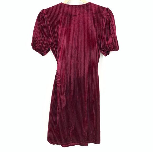 Privacy Please Maroon Velvet Wrap Dress Women’s Size Small NWOT - Picture 5 of 10